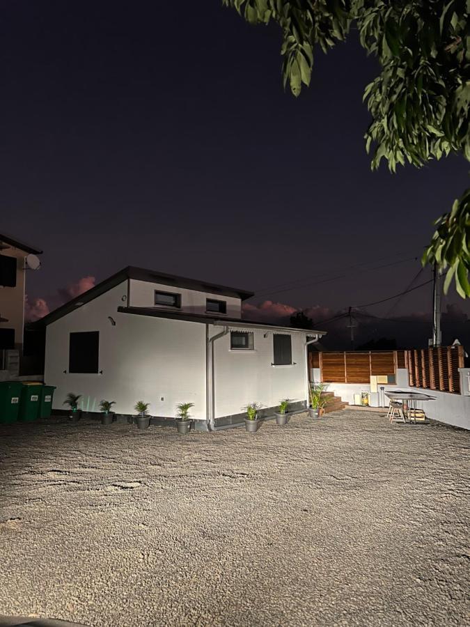 La Kaz A Choute Villa Saint-Louis Exterior photo
